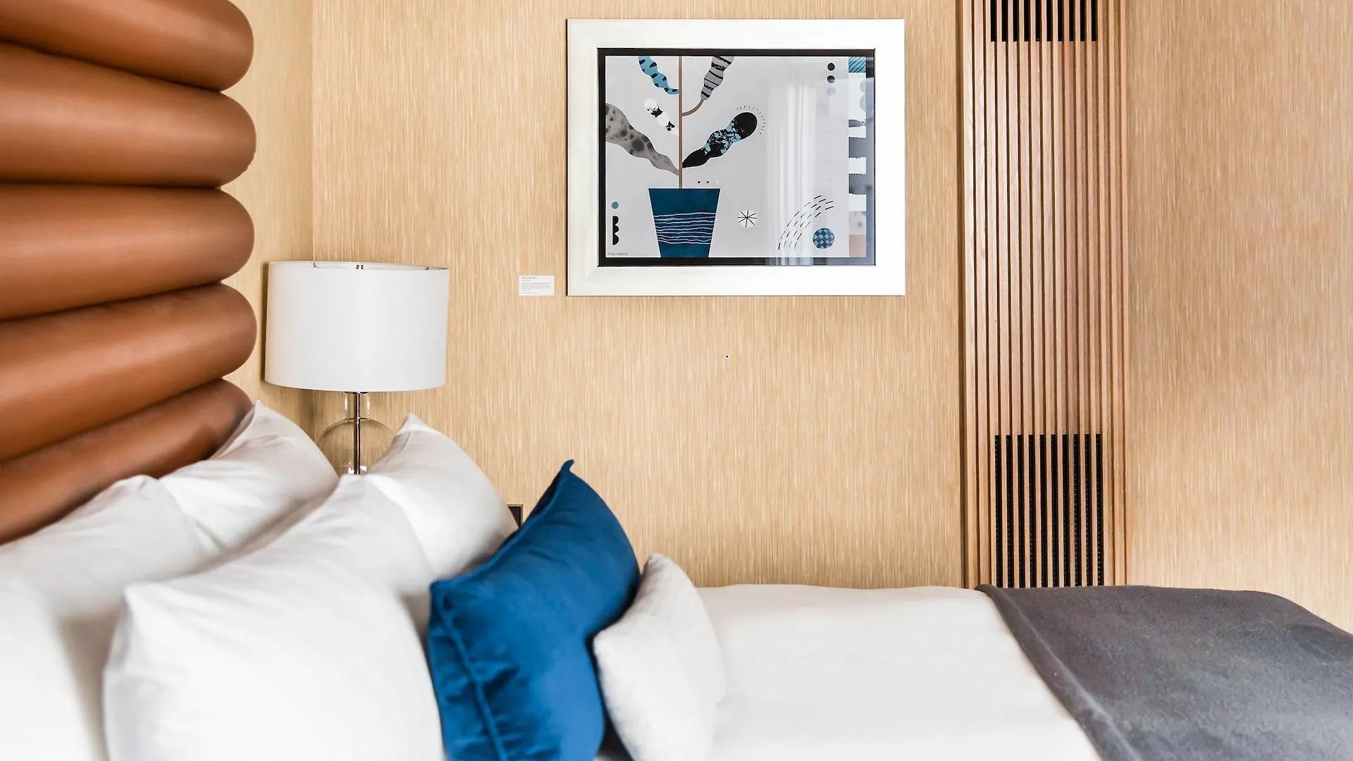 Dossier Hotel Portland